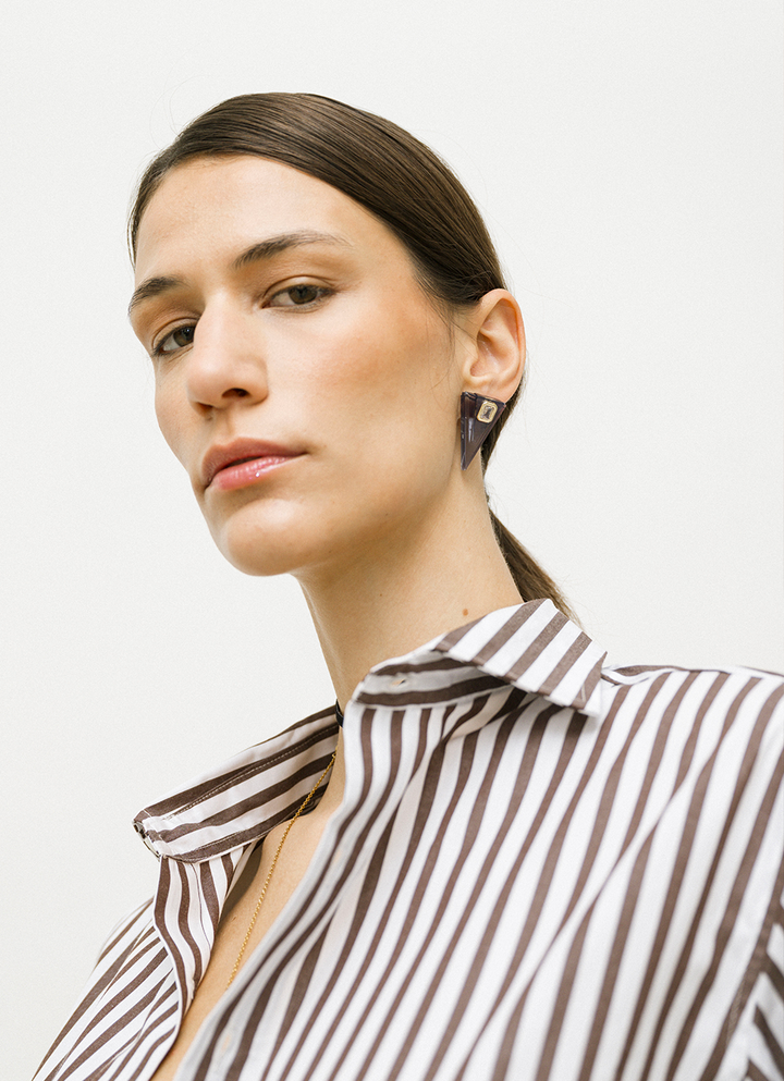 JVxTH - S SMOKY WARRINGS