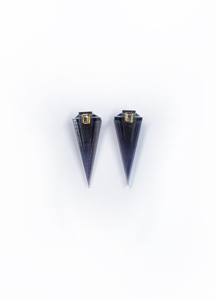 JVxTH - L SMOKY EARRINGS