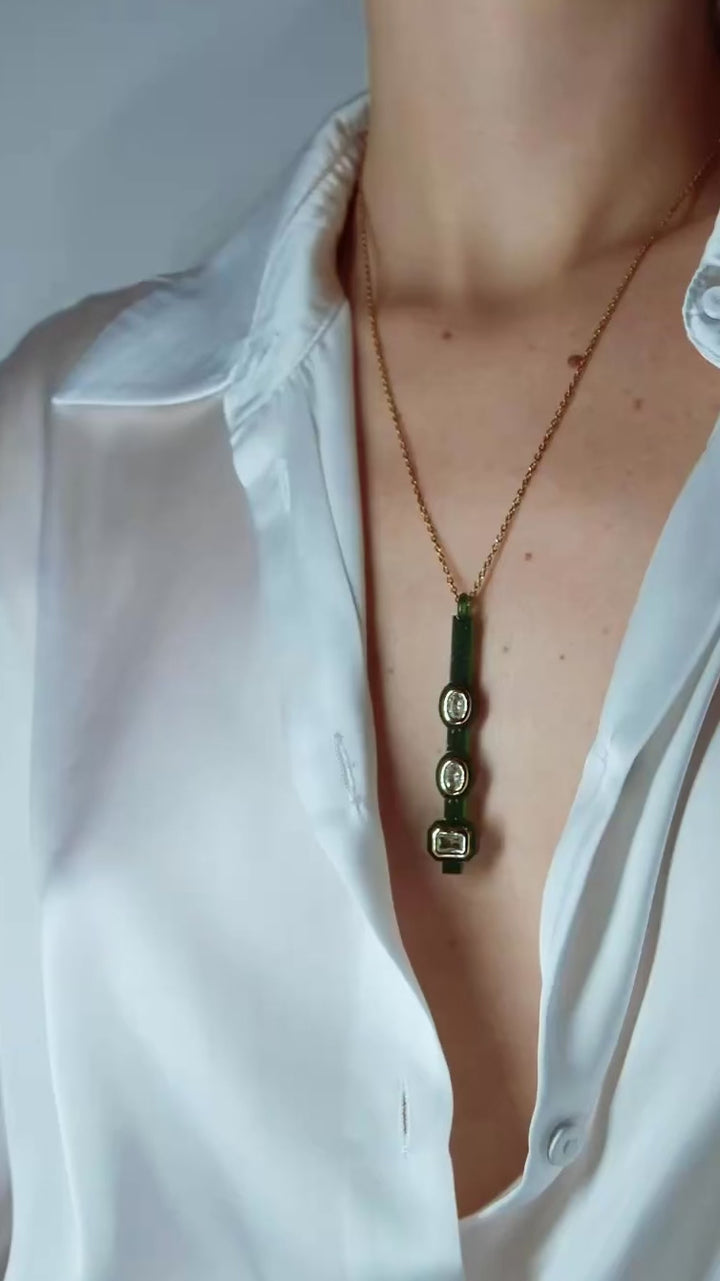 JVxTH - GREEN BAR NECKLACE